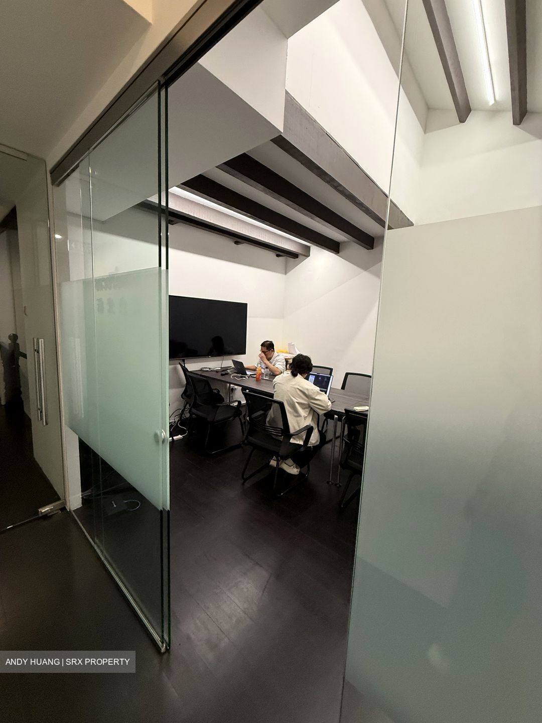 Tras Street (D2), Office #607972051